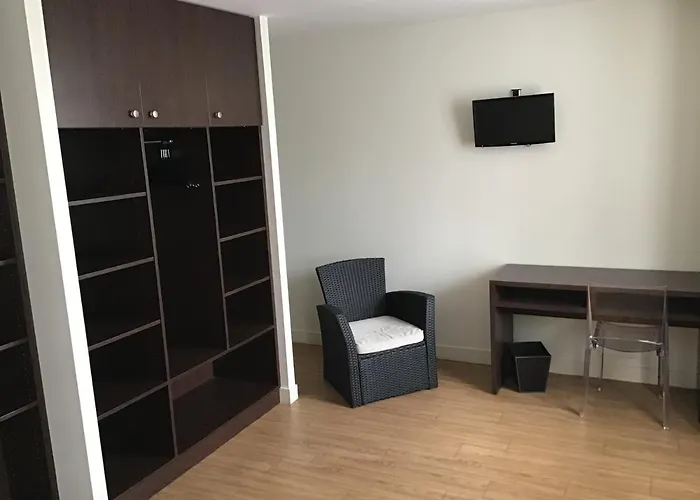 Hotel Restaurant Elissaldia 2*